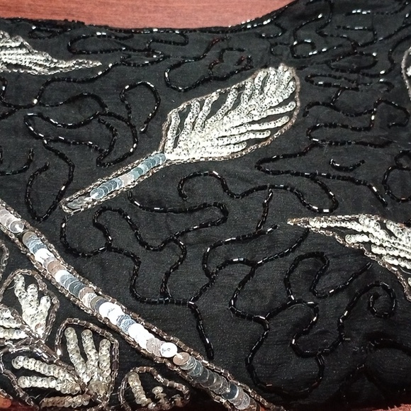 JLB Paris SILK Blouse, Silver Sequin/Beaded leaf pattern, Short Sleeves, M or 10 - Picture 8 of 8